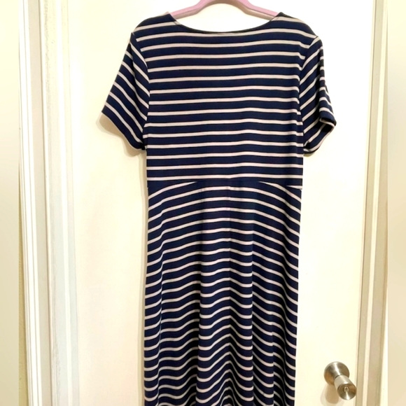 NWT Torrid Stripes Dress. - Picture 3 of 4